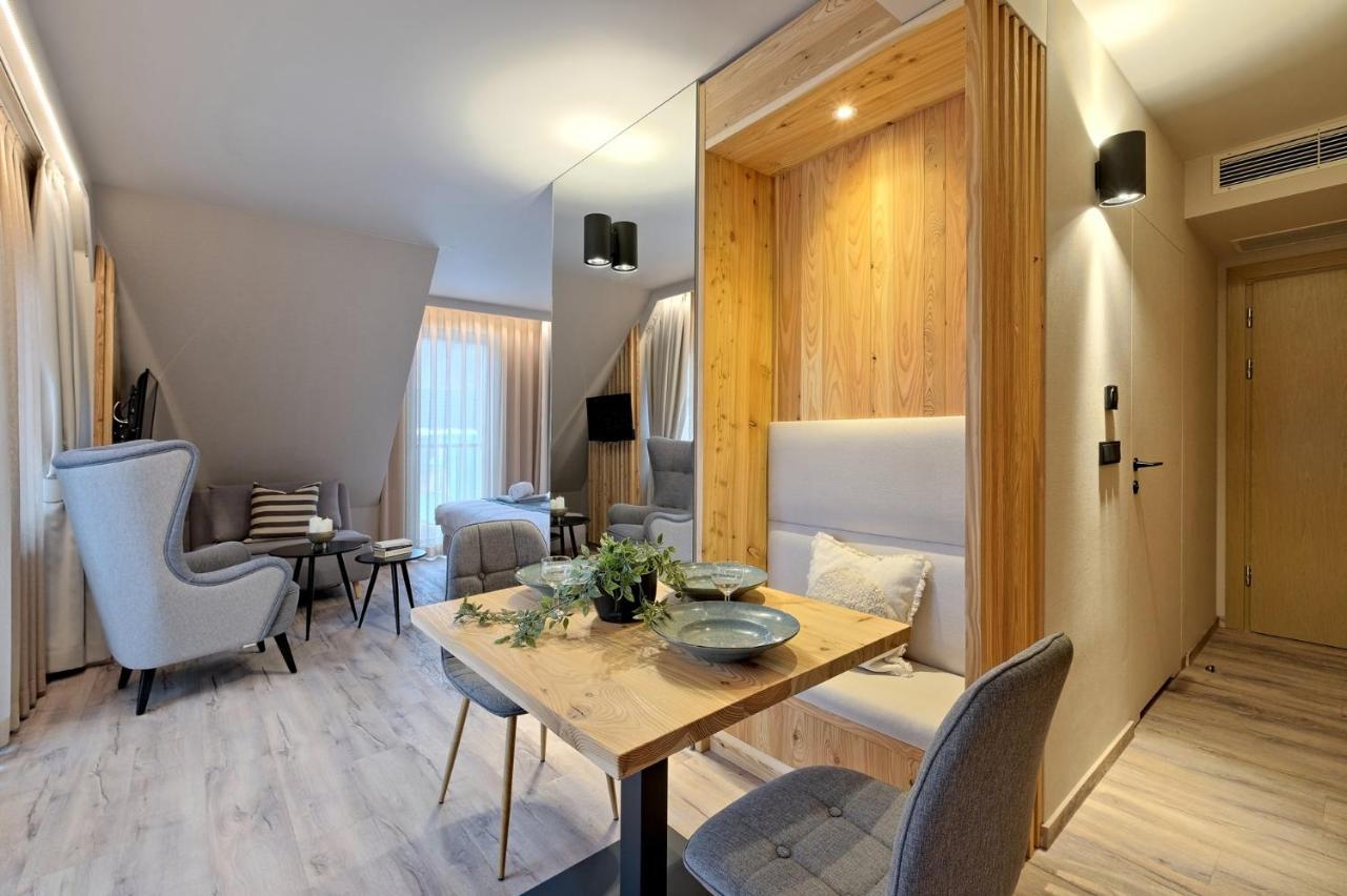 Aparthotel Harda House Friends &