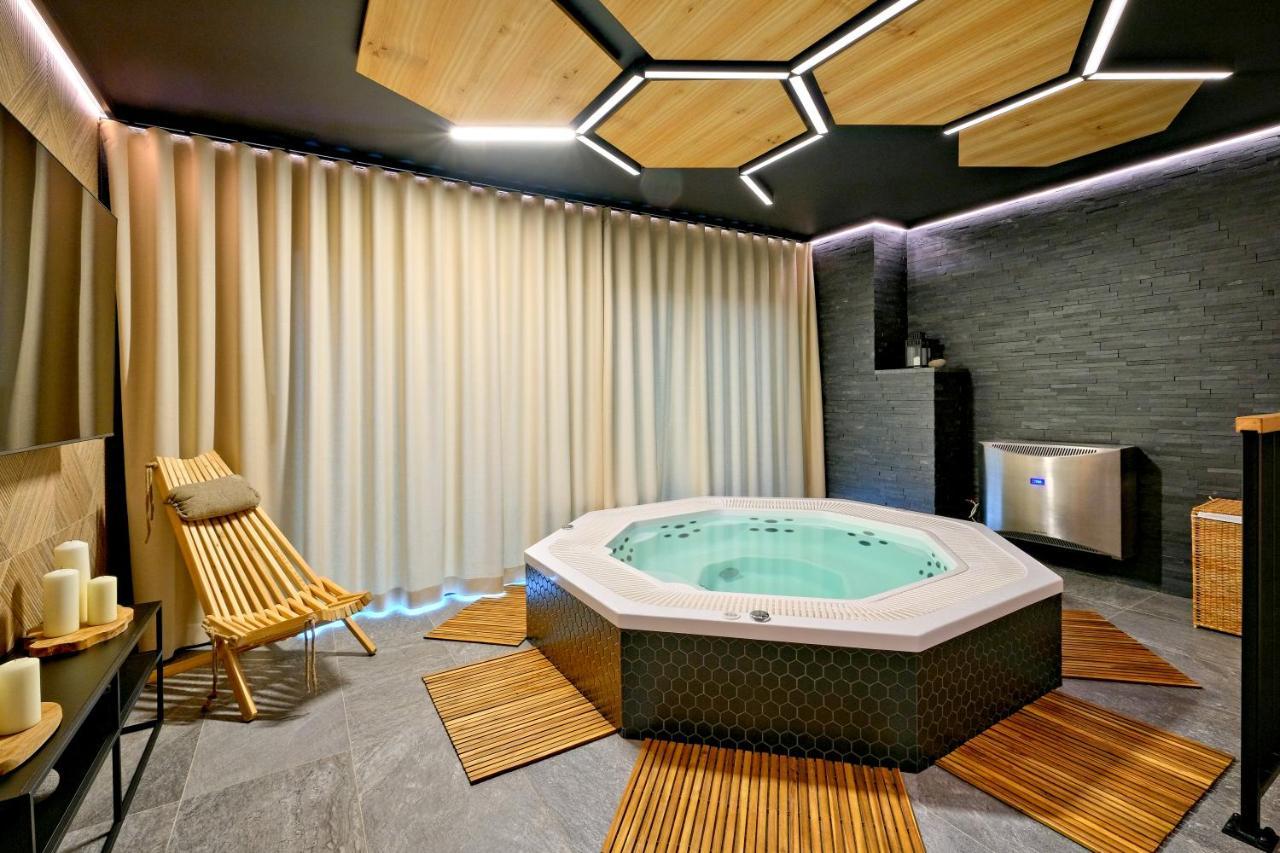 Harda House Friends & Aparthotel *